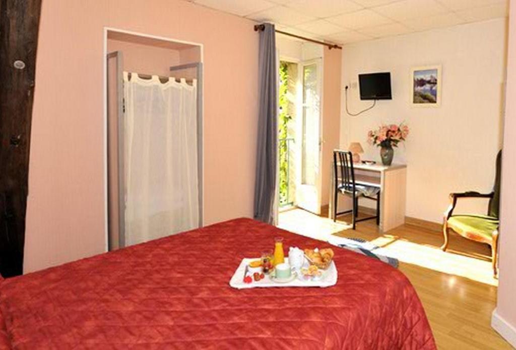Le Compostelle Hotel Vezelay Room photo