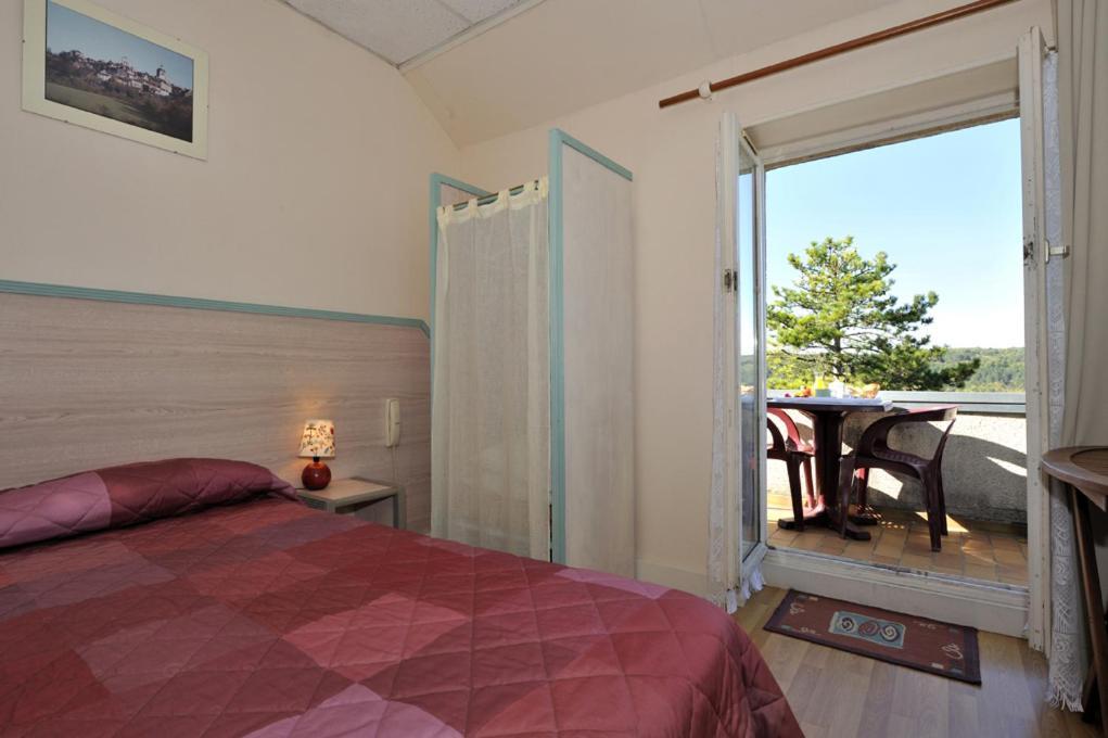 Le Compostelle Hotel Vezelay Room photo